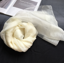 Mantón de bufanda de lino blanco teñido con plantas naturales de encargo al por mayor